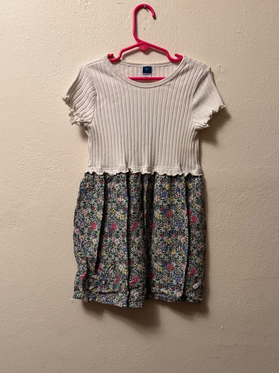 Old Navy Other - Old Navy Soft- Cream Short-Sleeve with Colorful Floral Print Skirt Dress 5T